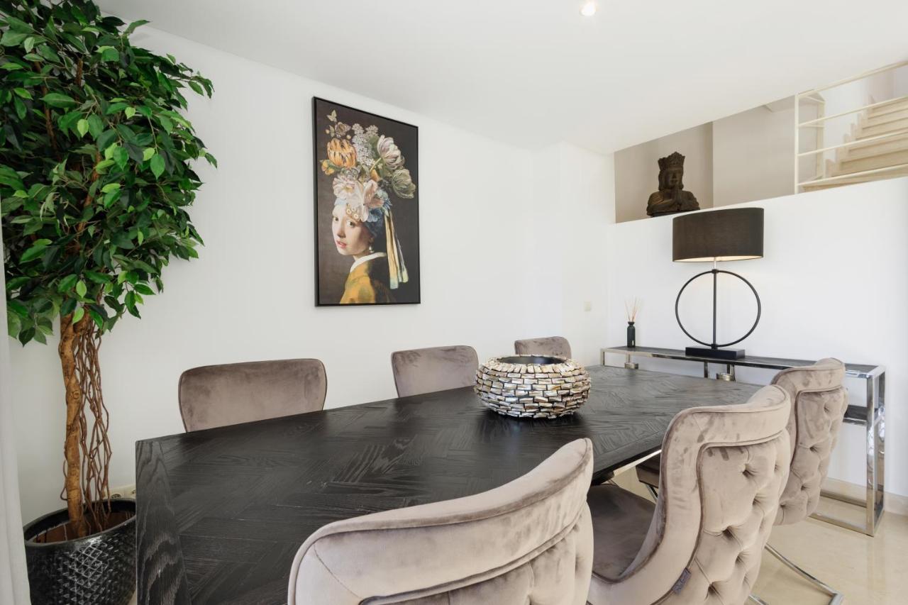 Penthouse With Sea And Views, Nueva Andalucia, Apartamento